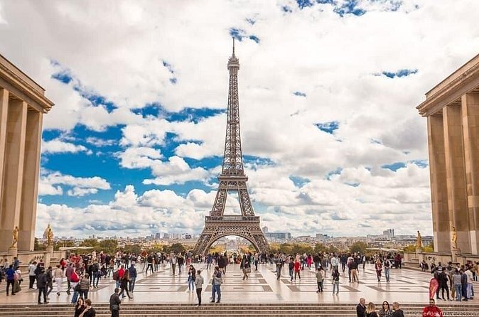 Eiffel Tower Climbing Tour - Second-Floor Viewpoint Time: What Makes the Photos Worth It