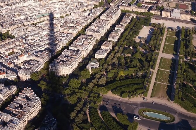 Eiffel Tower Climbing Tour with Summit Access - Your Guide Makes the Difference: Ellen, Hannah, and Div Energy