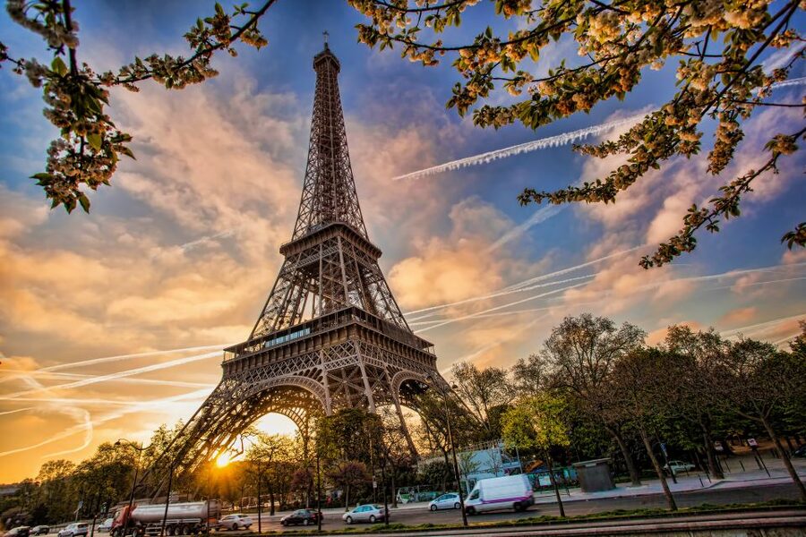 Eiffel Tower Dedicated Reserved Access Summit or 2nd Floor - What You Really Get: 2nd Floor Access With Optional Summit