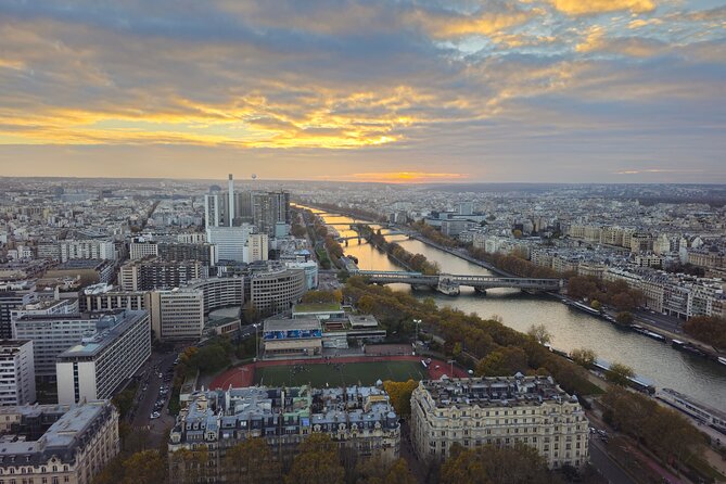 Eiffel Tower Entry with Audio Guide & Summit Upgrade - Weather, Maintenance, and the Summit Risk