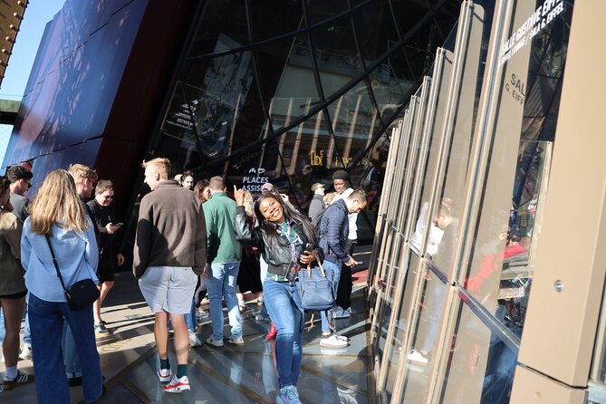 Eiffel Tower Guided Tour by Stairs Optional Top floor by Elevator - Timing Reality Check: When the 1.5 Hours Can Stretch