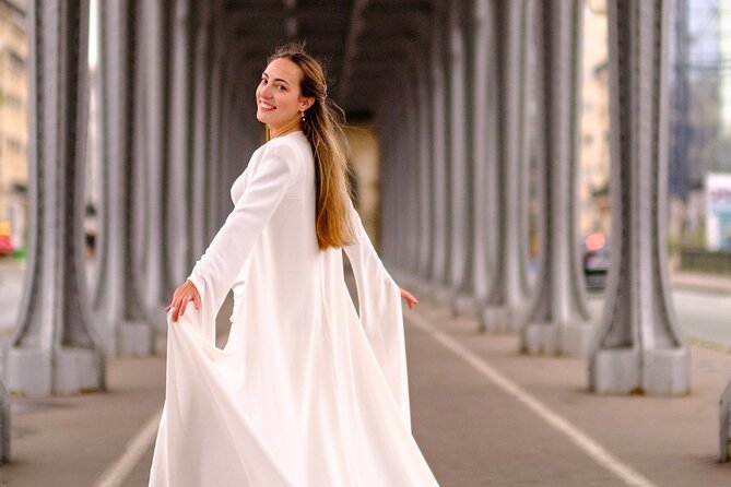 Eiffel Tower Photoshoot - Should you book this Eiffel Tower photoshoot?