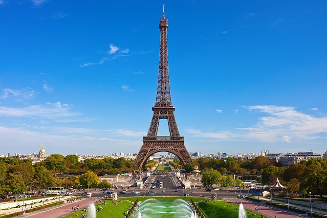 Eiffel Tower Summit Option with Seine River Cruise and City Tour - Entering The Eiffel Tower: Summit Dreams vs Real Expectations
