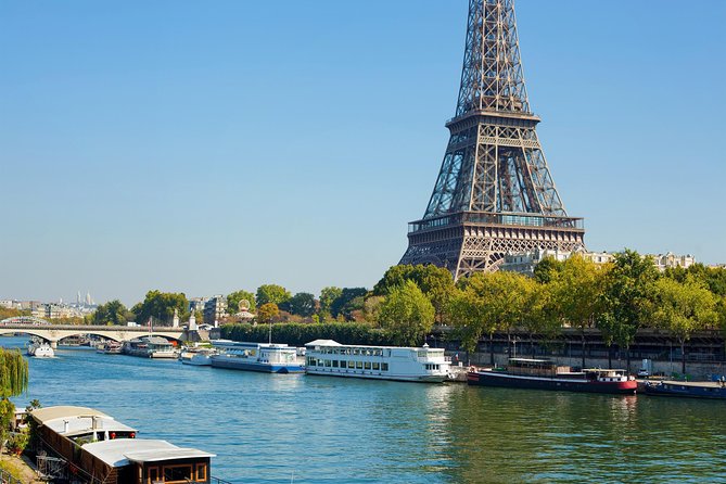 Eiffel Tower Tour by Lift and Seine Cruise - The meeting point: you start near the tower, but not inside it