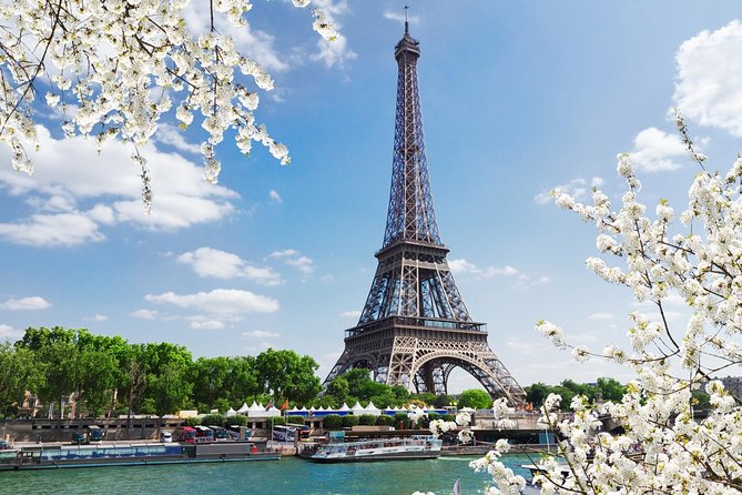 Eiffel Tower with Reserved Access to the 2nd Floor - The 2-Hour Flow: From Meeting Point to 360° Views