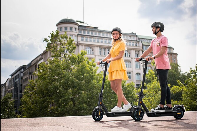 Electric scooter rental in Paris Full Day - Place-Vendôme: the one named stop and how to use your time there