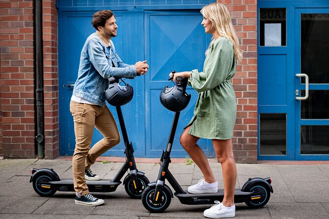 Electric scooter rental in Paris Full Day - From solo rider to family day: who the scooter day fits best