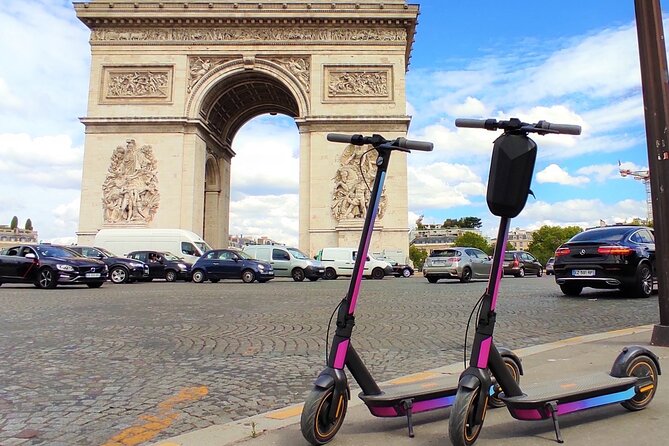 Electric scooter rental in Paris Full Day - Weather and comfort: the real planning piece