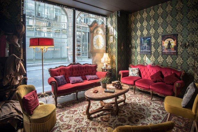 Escape Hunt Paris, Escape Game - Private Group Setup: More Fun for Your Team, Less Waiting