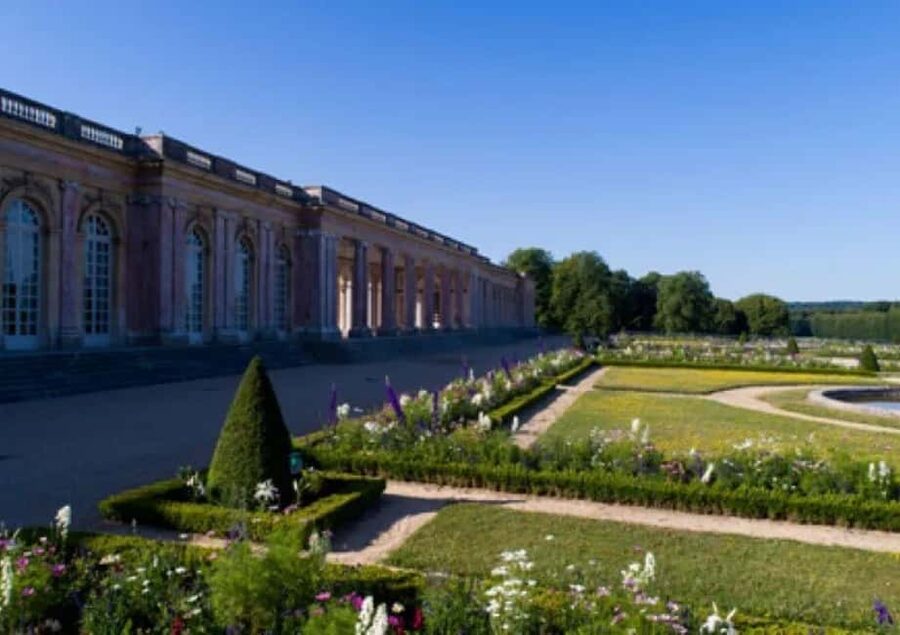 Excursion from Paris to Versailles Palace by Tootbus - Meeting point and return timing: the one logistics detail to get right