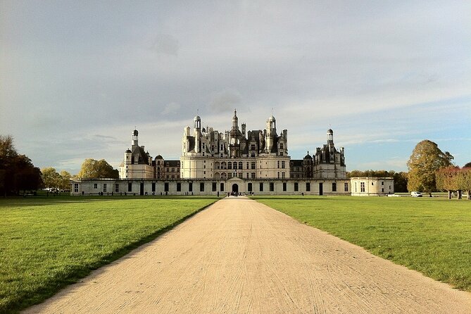 Explore Loire Castles & the City of Orleans from Paris - FAQ