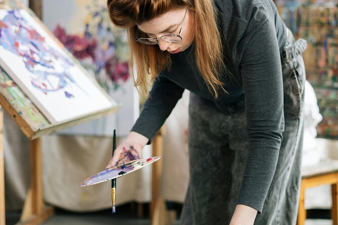 Explore Your Artistic Talent with WeLocArt in Paris - A Friendly Paris Studio Workshop for All Levels