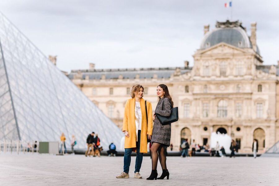 Exploring Paris with a Local: Montmartre to La Seine - Price and Logistics: A Straight Talk Check