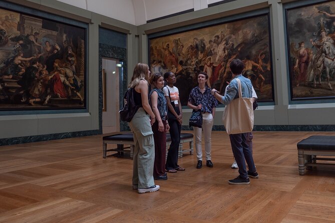 Fabuleux Guided Tour Through the Louvre Museum with Access - Skip-the-Line Entry, Then Real-Life Security and Crowds