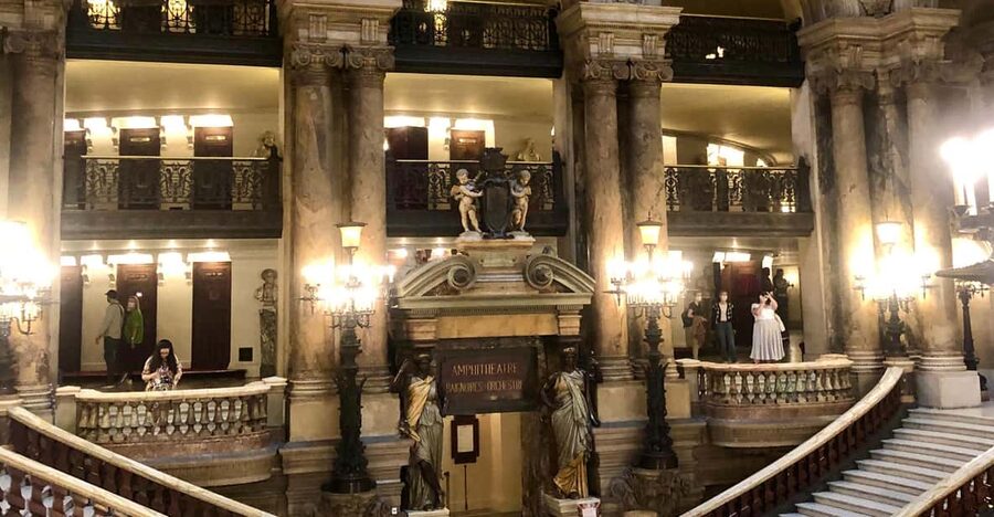 Family-friendly treasure hunt at Opera Garnier - Why Opéra Garnier is such a fun setting for kids