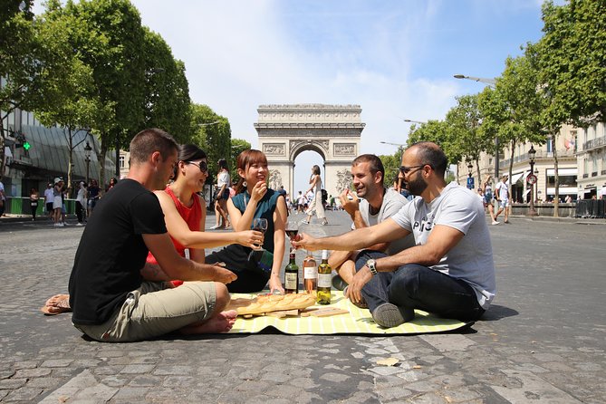 First Day Bike Tour, Top Sights, hidden gems, Wine&Cheese picnic - Why a 5.5-hour bike intro beats a slow bus day