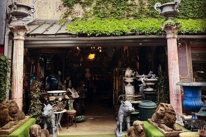 Flea Market Secrets near Montmartre: A Paris Hunt for Treasures - Key highlights you’ll feel right away