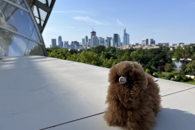 Fondation Louis Vuitton: Ticket Entry & Private Tour - The restaurant stop: a break that actually helps