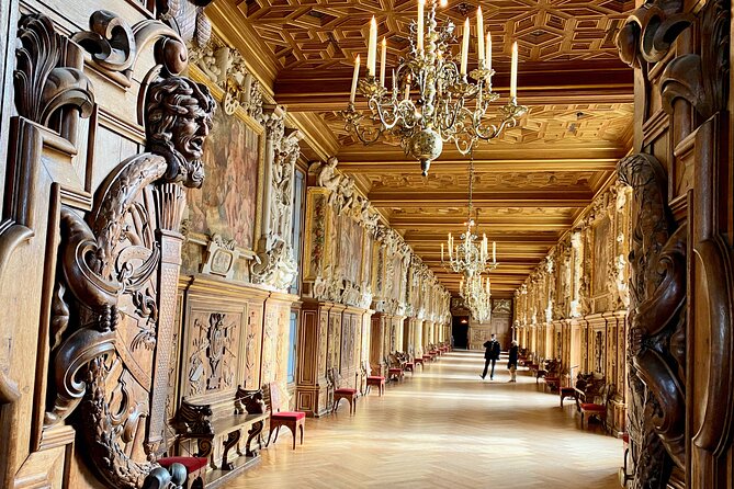 Fontainebleau, Versailles, Trianon Small group from Paris - Palace of Versailles: skip-the-line entry plus the full estate sweep