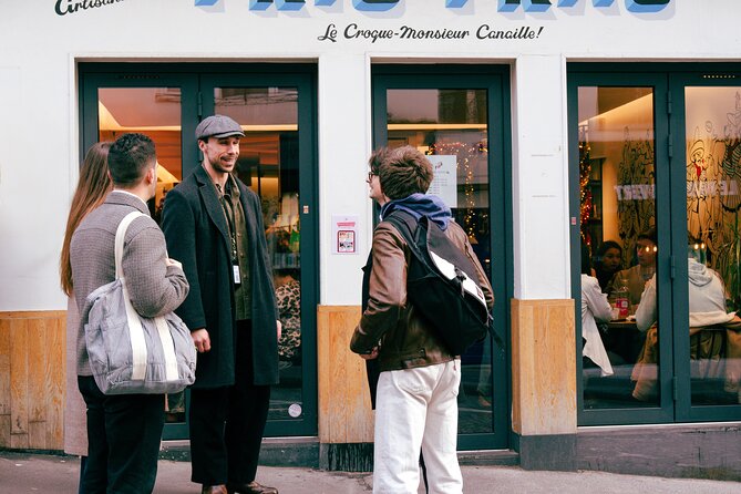 Food, wine & tragedies - The tour of Montmartre - Logistics that matter on a hill: what to bring and how to pace yourself