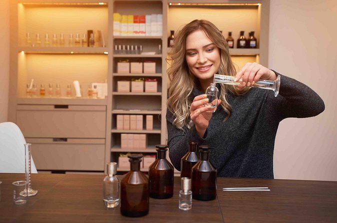 Fragrance creation workshop in Paris - A Classroom That Works for Teenagers Too