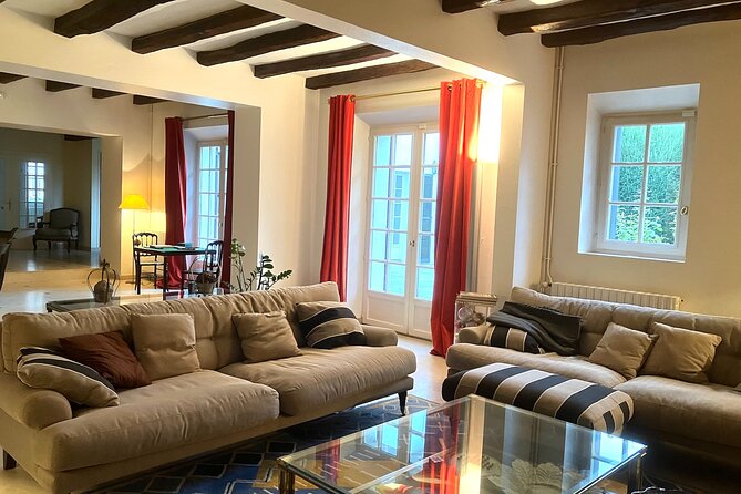 French Cooking Class & Château Tour near Paris with Caroline - A countryside reset that starts at a real landmark