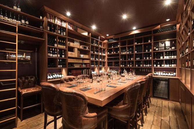 French Gourmet Cuisine: Dinner and Wine Pairing - Enter Ô Chateau: A Simple Start That Feels Parisian