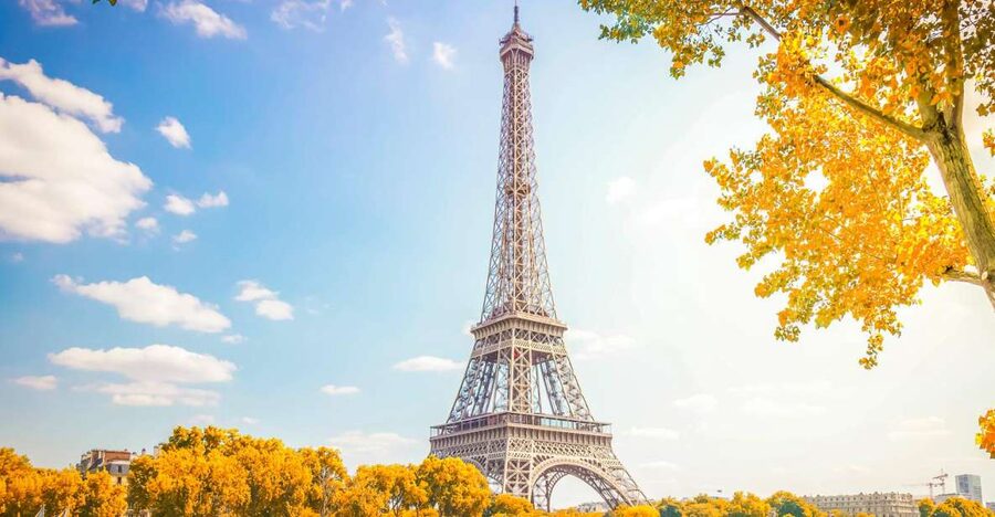 From London: Eiffel Tower, Notre Dame & Louvre Day Tour - Panoramic Paris from the Comfort of Your Seat
