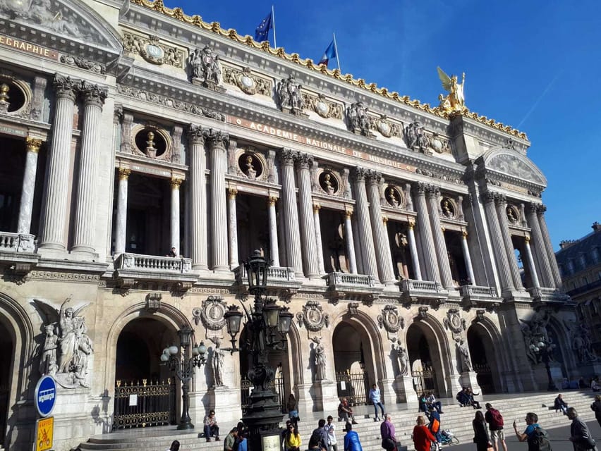 From London: Paris Day Trip with Lunch on Eiffel Tower - Guide Style: Why Names Like Anna and Angela Show Up in Good Feedback