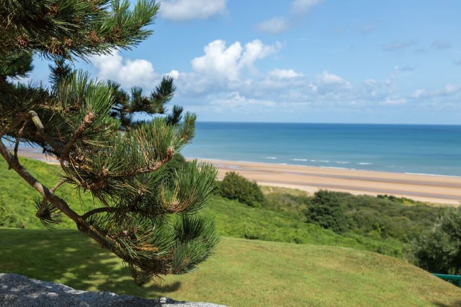 From Paris: 2-Day Normandy & Brittany Tour - H2: Rouen and Honfleur—Why this French break matters
