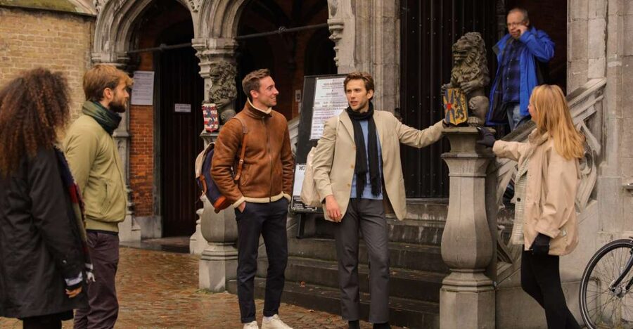 From Paris: Bruges Guided Tour with Hotel Pickup - Free Time for Lunch: How to Eat Like a Local Without Losing Your Day