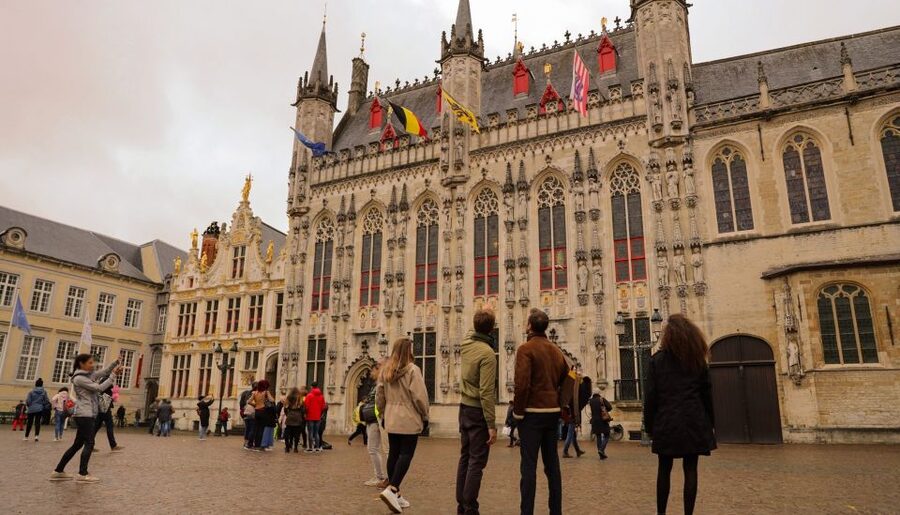 From Paris: Day Trip to Bruges with Optional Seasonal Cruise - Basilica of the Holy Blood (Basilique du Saint-Sang): What You Should Know