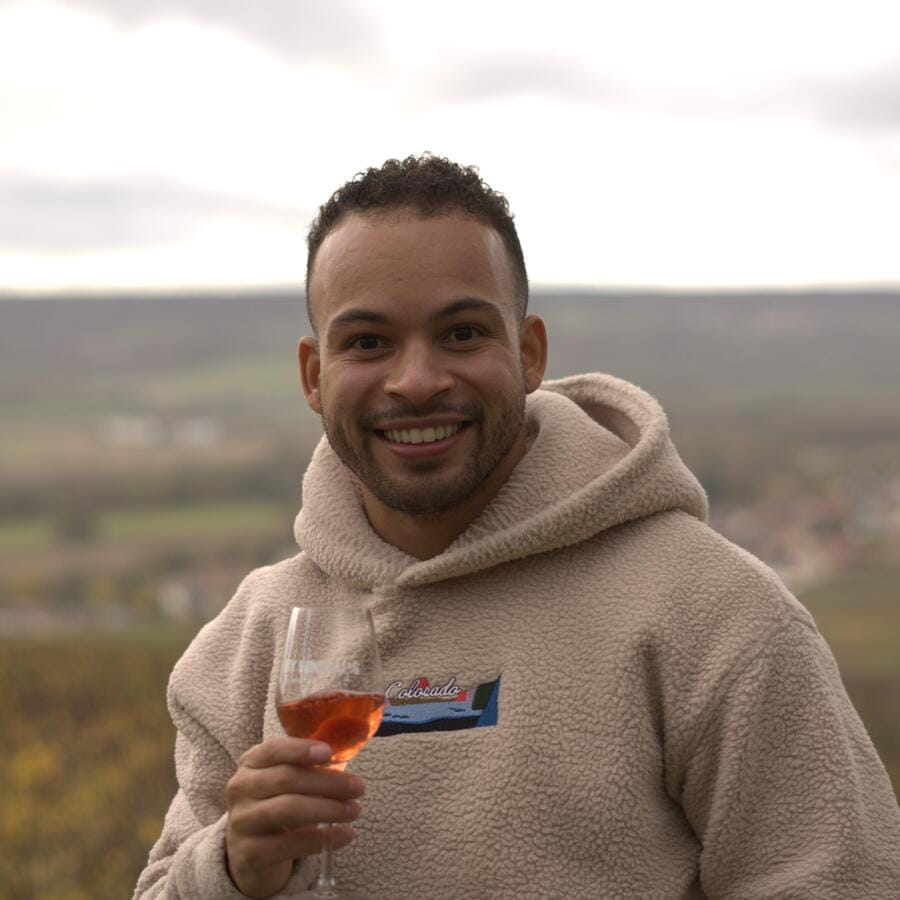 From Paris: Day Trip to Champagne with 8 Tastings & Lunch - Inside the major Champagne house: cellars, production, and the first tastings
