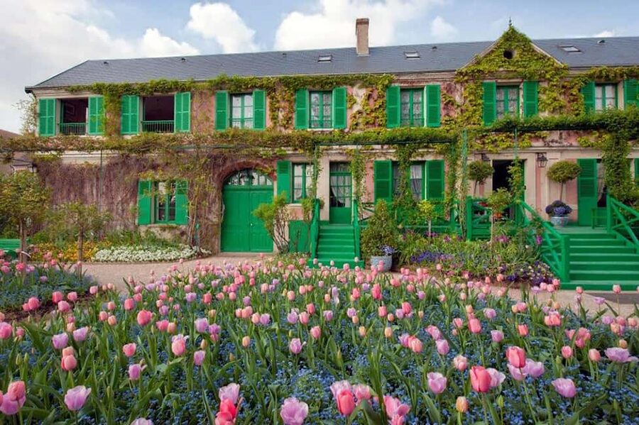 From Paris: Giverny and Monet's Home Day Trip - From Paris to Giverny: a smooth ride that sets the mood