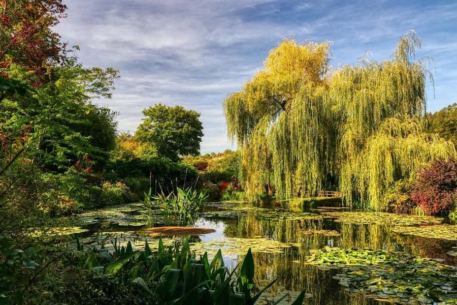 From Paris: Giverny Monet’s House & Gardens Half-Day Tour - Giverny day-trip logistics: a half-day that still feels complete