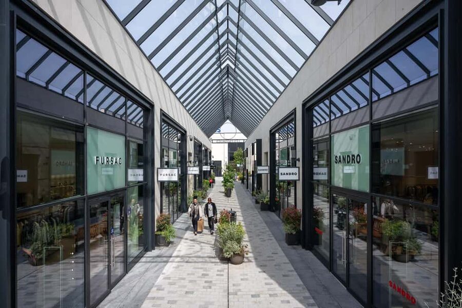 From Paris:McArthurGlen Center & Monet's Giverny House Visit - Value check: is $29 really a good deal?