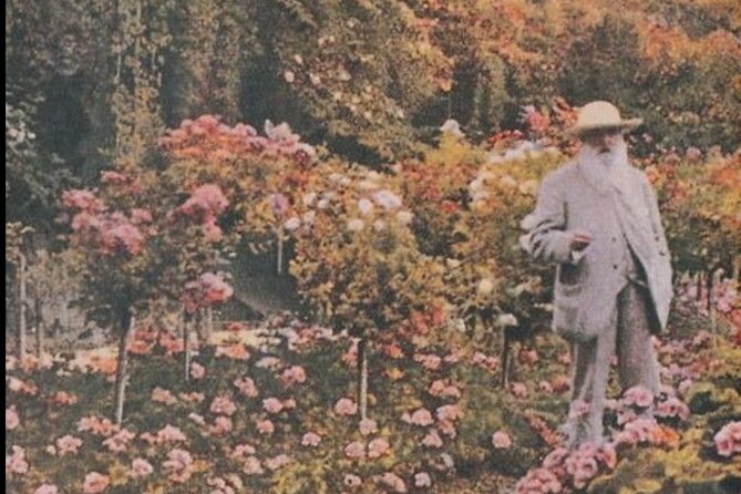 From Paris, Monet’s Enchanted Giverny Tour in very small group - The quick church stop: Sainte-Radegonde and a quiet pause
