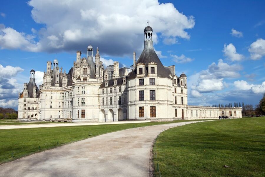 From Paris: Mont St Michel and Loire Valley 2 Day Tour - Getting Out of Paris: Bus Ride, Comfort, and Meeting Points