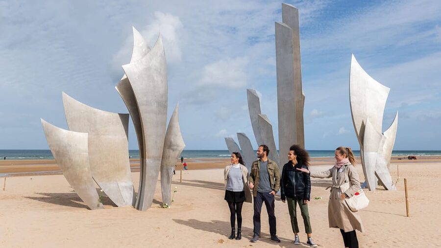 From Paris: Normandy D-Day Beaches Day Trip with Lunch - Who This Tour Is Best For