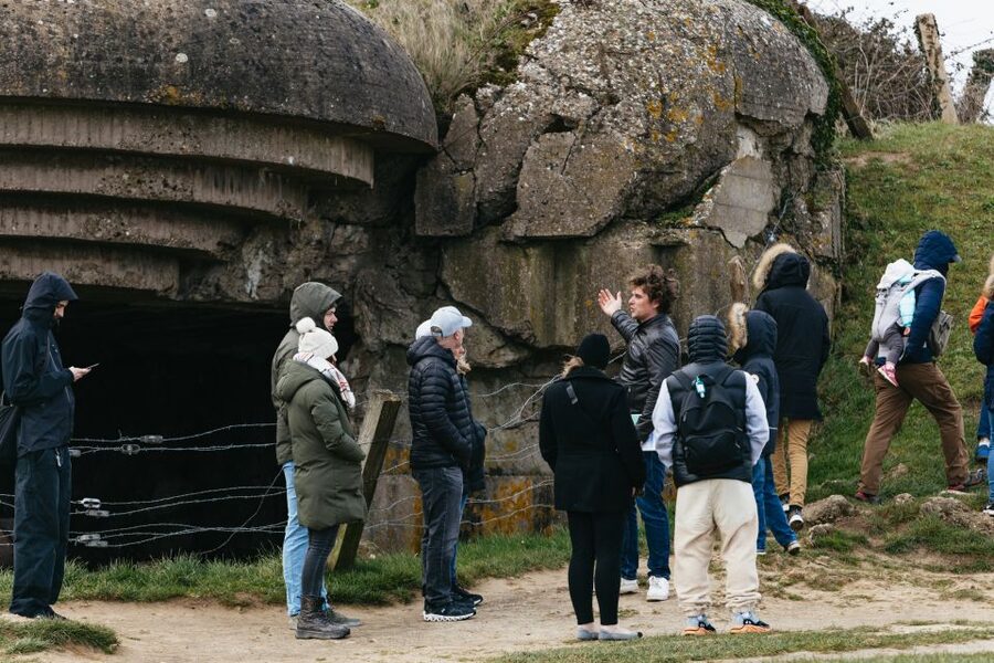 From Paris: Normandy D-Day Landing Beaches Full-Day Tour - Lunch and the tasting stop: how to budget a 12-hour day