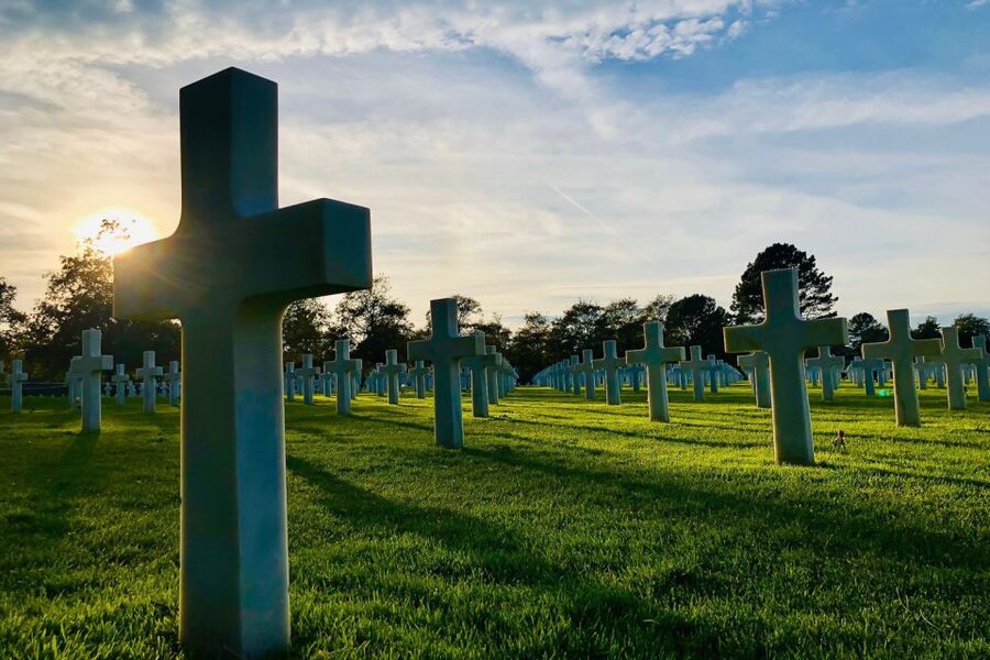 From Paris: Normandy Landing Beaches D-Day Tour by Minibus - Timing and pacing: where the day feels tight