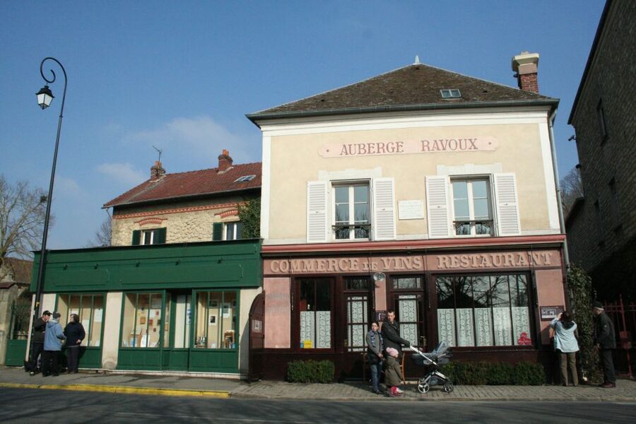 From Paris: Private Day Trip to Giverny and Auvers sur Oise - Price and Logistics: Why This Private Format Can Be Good Value
