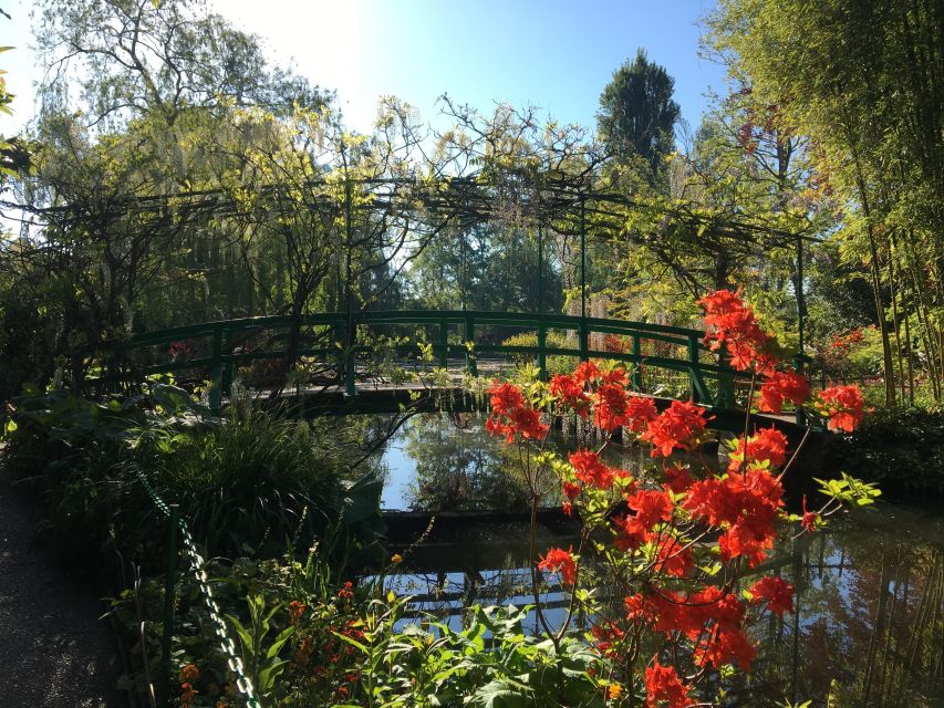 From Paris: Private Trip to Giverny, Monet's House & Museum - Pickup, drive time, and how the day starts smoothly
