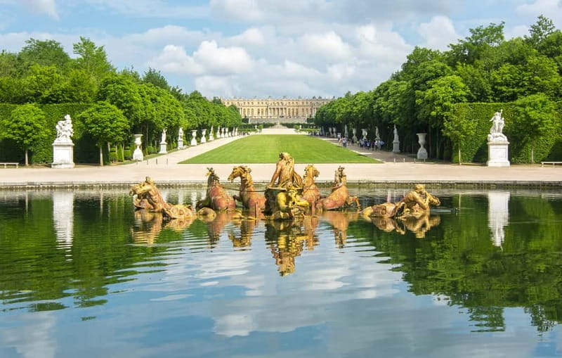 From Paris: Skip-the-Line Versailles Palace & Gardens Tour - Gardens time: 1,800 acres to roam, but your schedule still matters