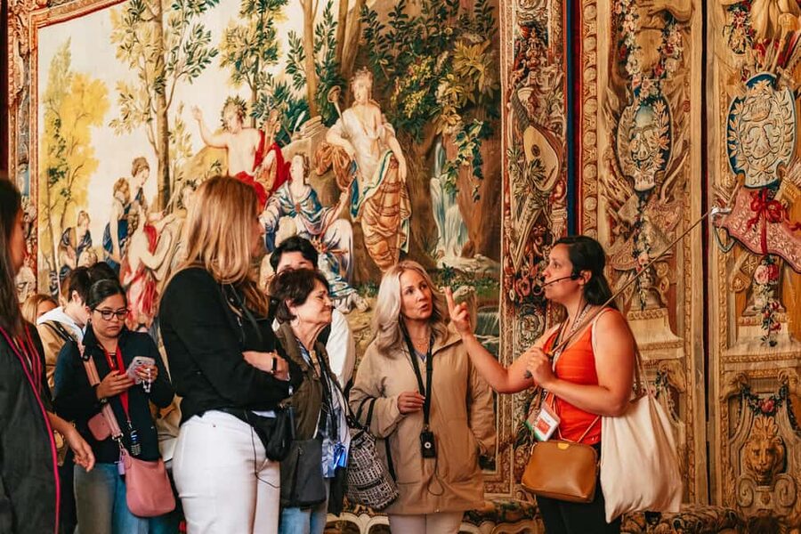 From Paris: Versailles Guided Tour with Skip-the-Line Entry - The guided palace route: what you’ll actually see (and what to watch for)