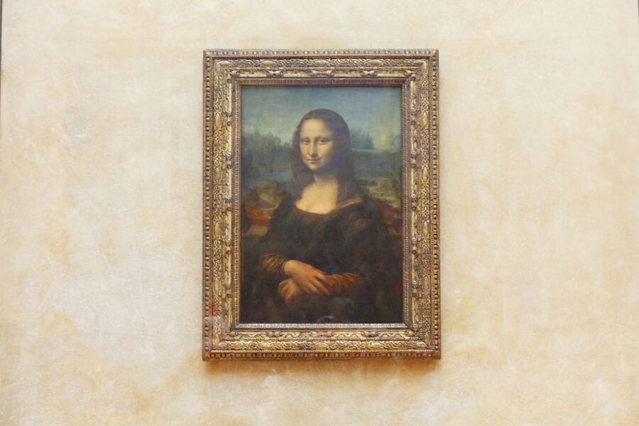 From Paris: Versailles & Louvre Guided Tour - Key things that make this tour work