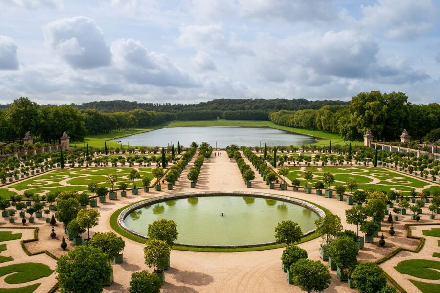 From Paris: Versailles & Louvre Guided Tour - Skip-the-line starts at 41 Avenue de la Bourdonnais