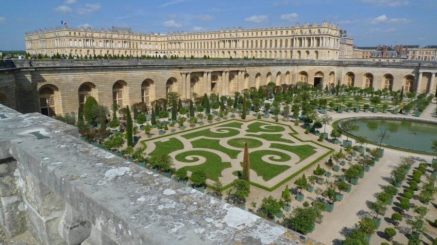 From Paris: Versailles Palace and Gardens Guided Experience - Price and value: does $71 make sense for this format?