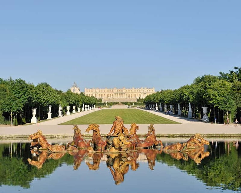 From Paris: Versailles Palace and Gardens with Transfer - André Le Nôtre gardens and the fountain-show schedule (what’s included)