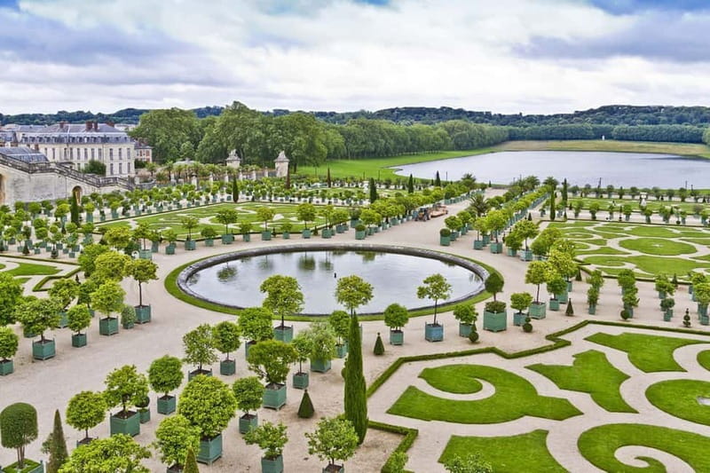 From Paris: Versailles Palace and Gardens with Transfer - Price and value: is $104 per person a fair deal?